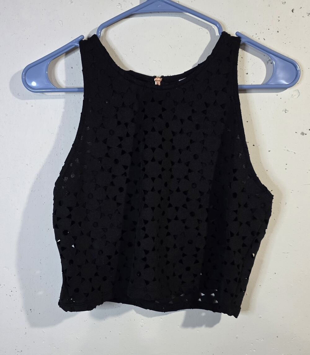 Bethany Mota Crop Top Laser Cut Geometric Sleeveless Tank